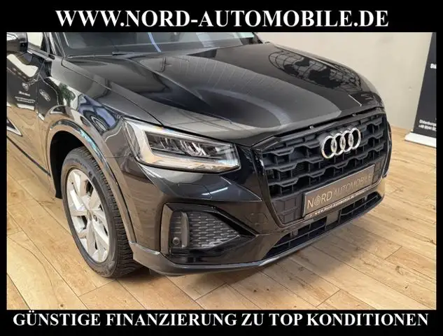 Audi Q2 view 11