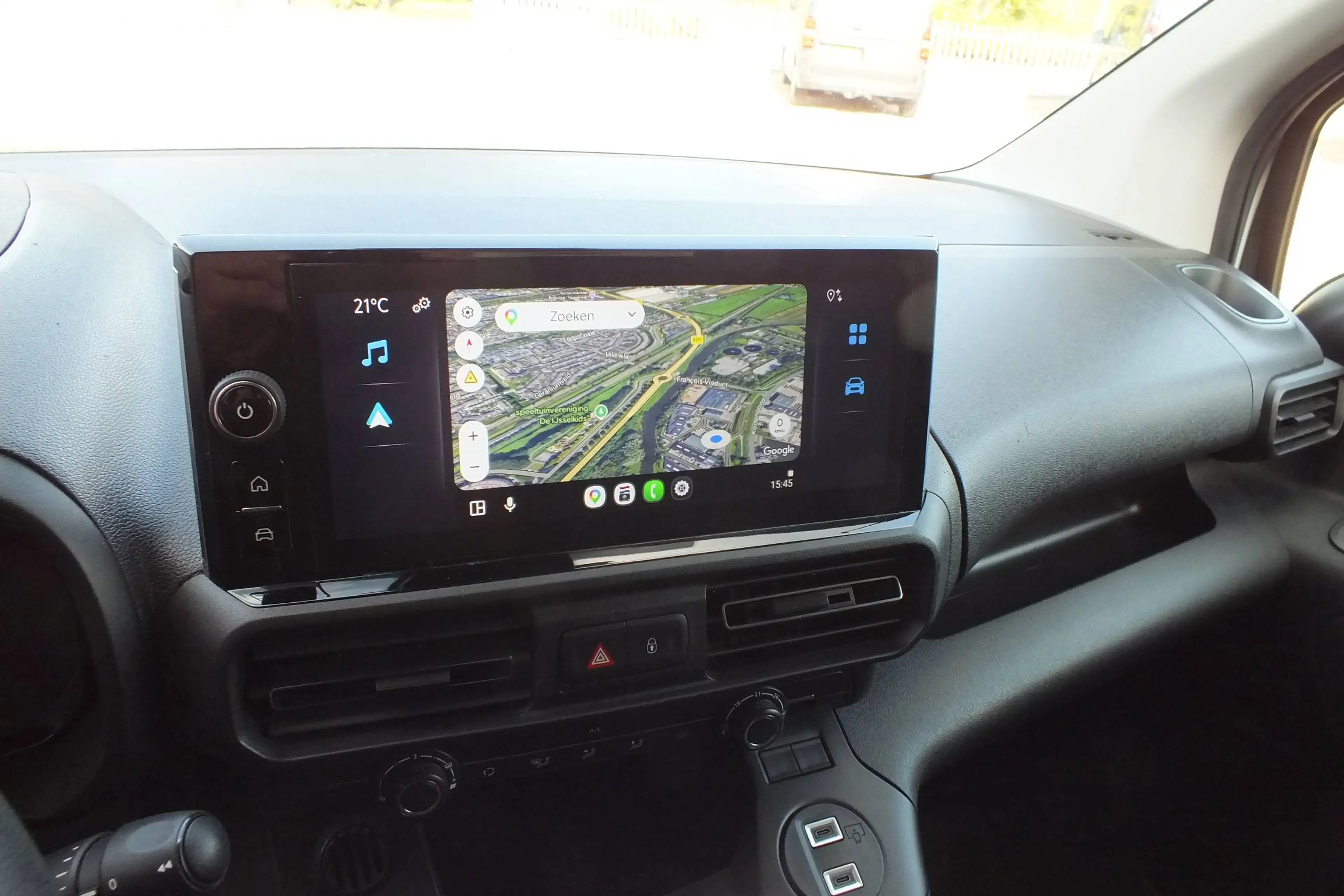 Toyota Proace City 1.5 D-4D Live Long 3-zits Carplay — photo 3