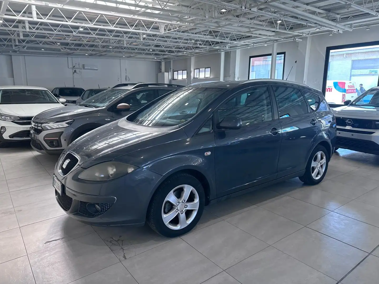 SEAT Altea XL Altea XL 1.9 tdi Style UNICO PROPRIETARIO Grigio - 1