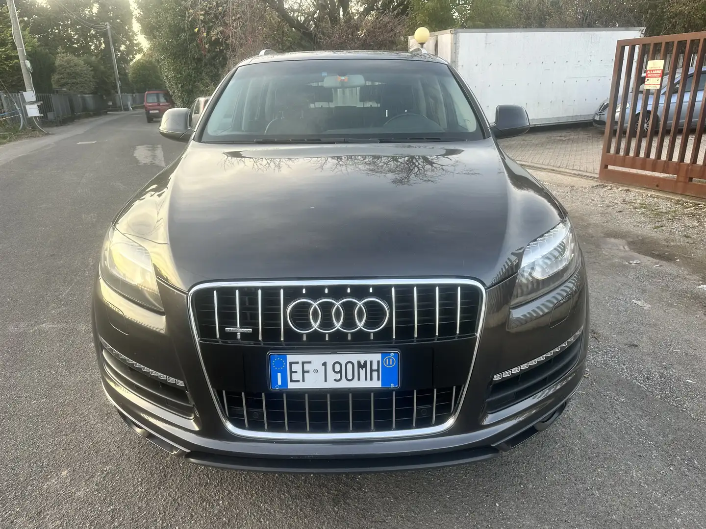 Audi Q7 3.0 tdi (30th) quattro 240cv tiptro / 7 posti Grigio - 2