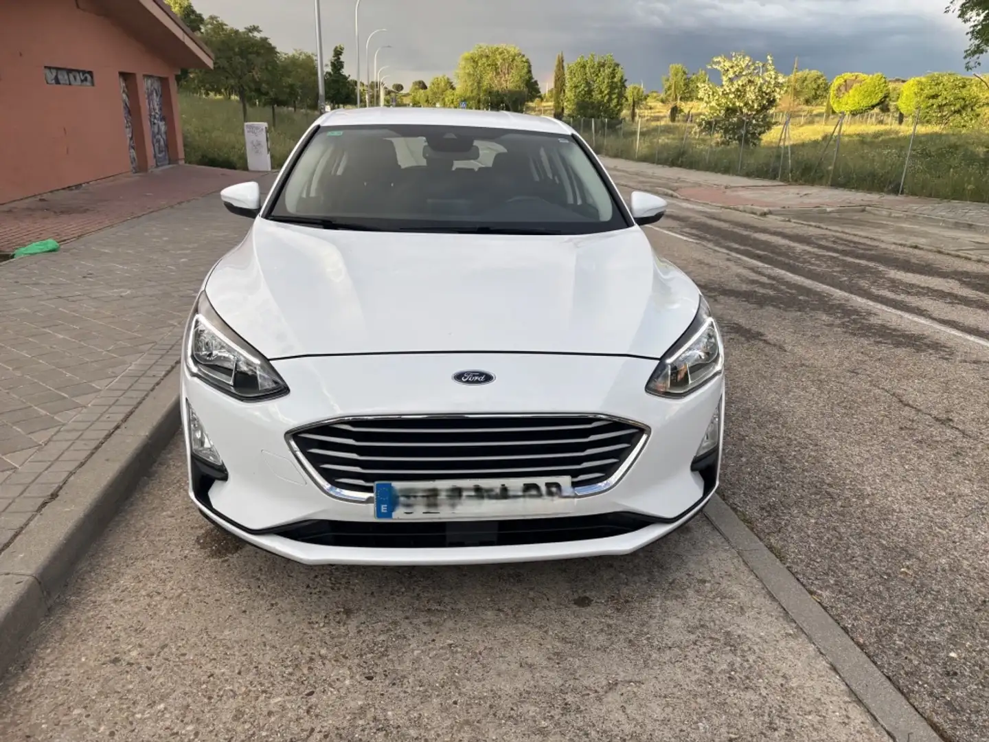 Ford Focus 1.5Ecoblue Trend+ 120 Blanc - 2