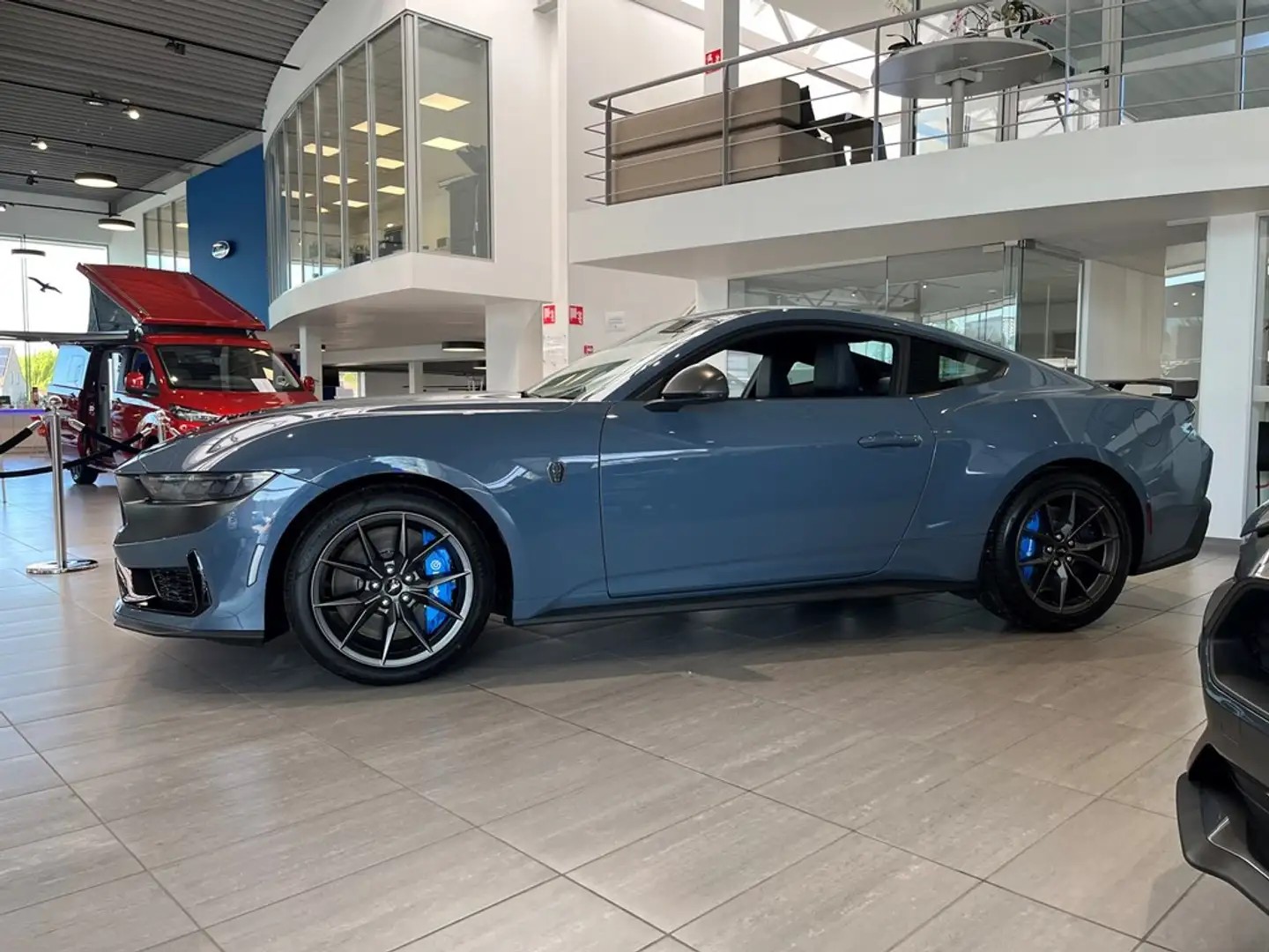Ford Mustang Dark Horse Fastback 5.0 V8 A10 Bleu - 2