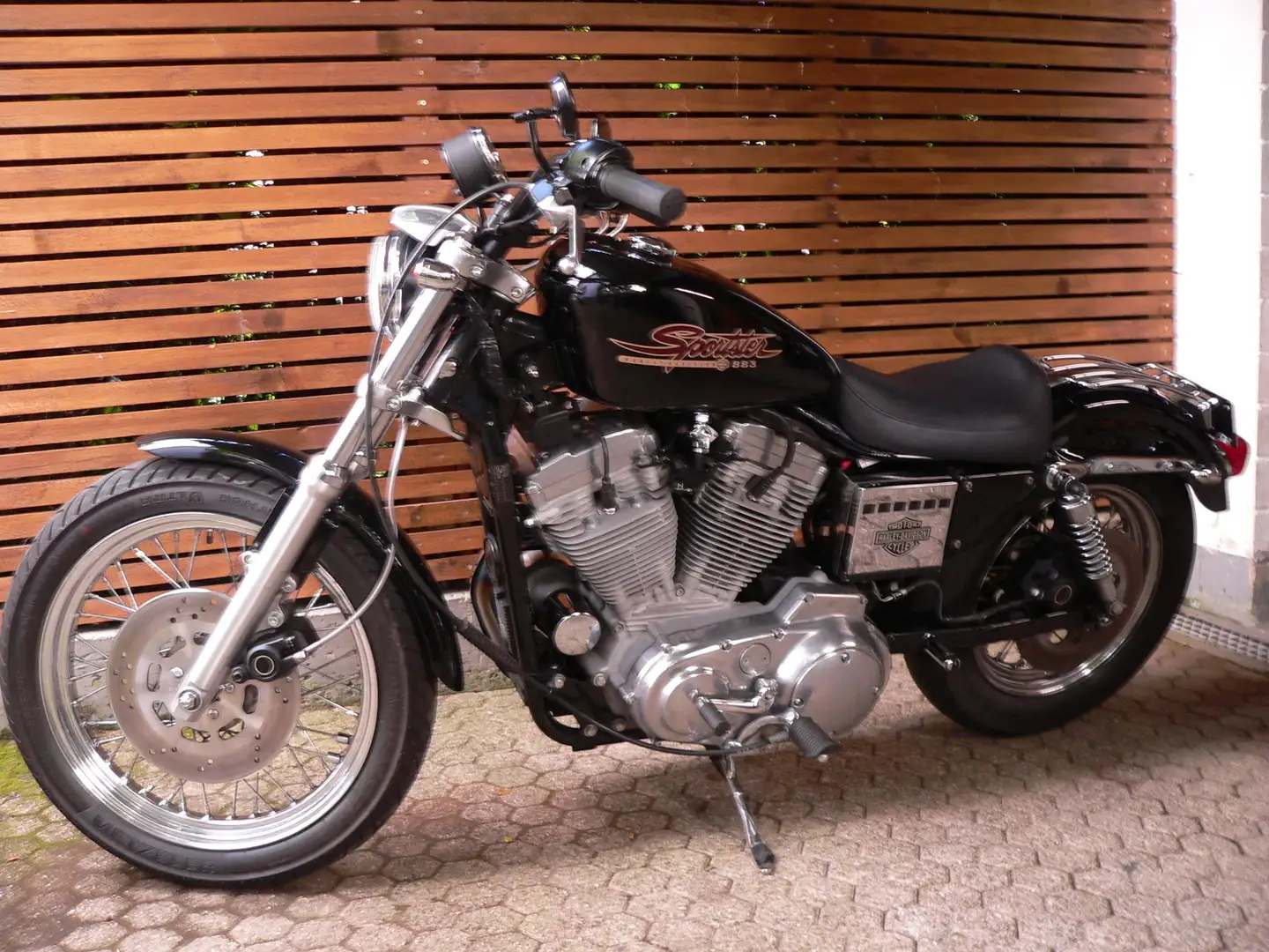 Harley-Davidson Sportster 883 Чёрный - 1