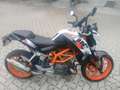 KTM 390 Duke Orange - thumbnail 1