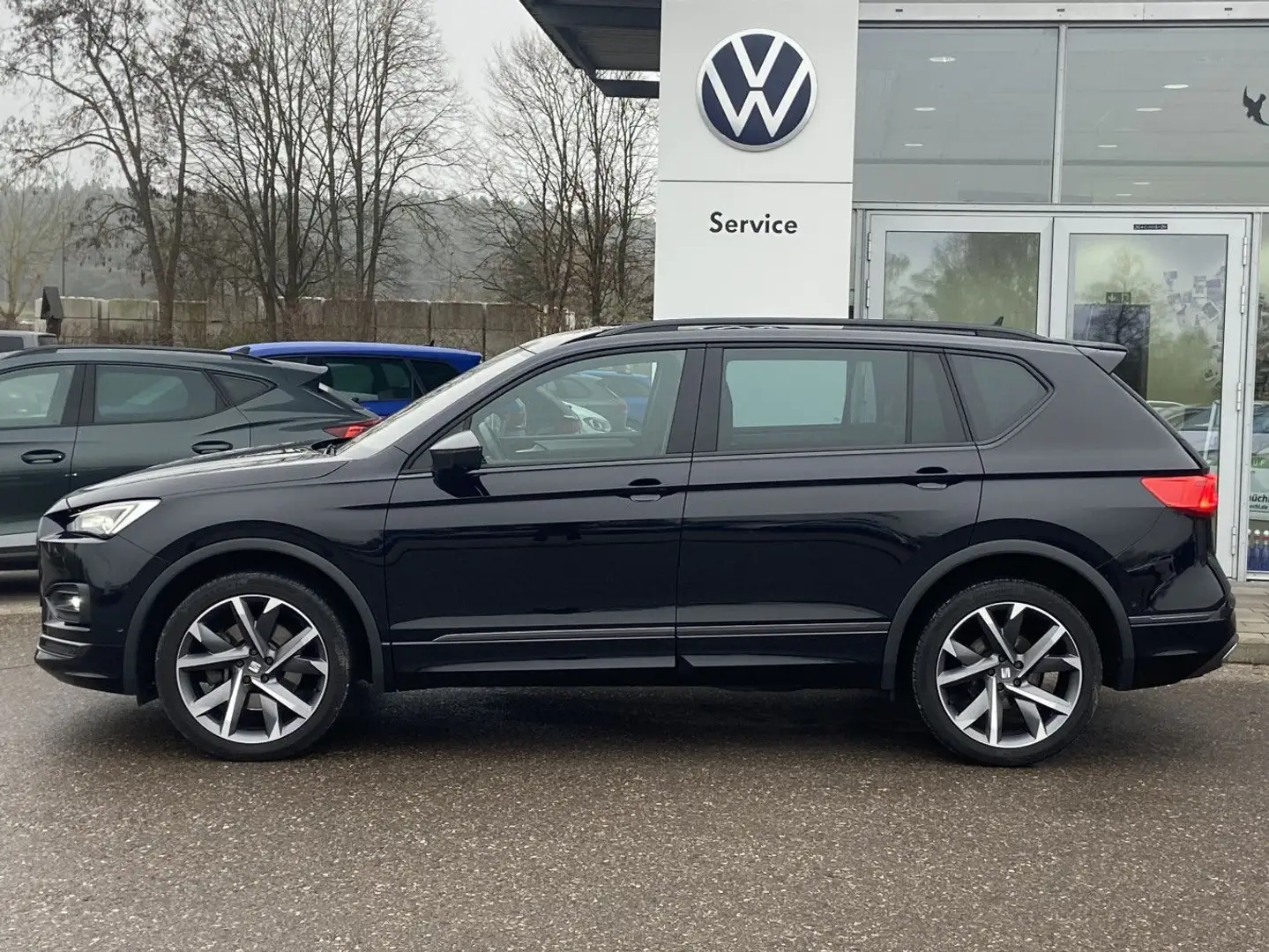 SEAT Tarraco 2.0 TDI DSG 4-DRIVE FR-Line DCC+BEATS+PA Schwarz - 2