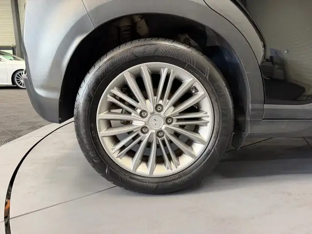 Hyundai Kona view 27
