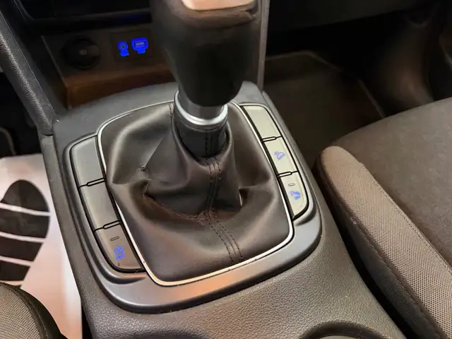 Hyundai Kona view 22