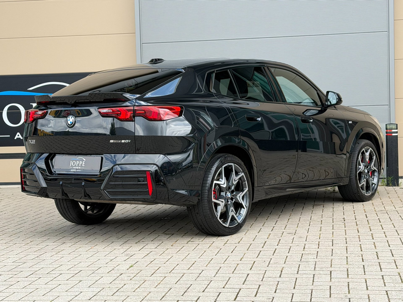 BMW X2 SDrive20i |M Sport Pro|Pano|20inch|Shadowline|Sfee — photo 11