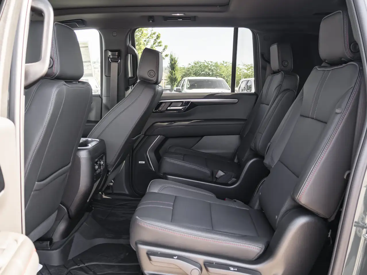Chevrolet Suburban fotografie Chevrolet Suburban
