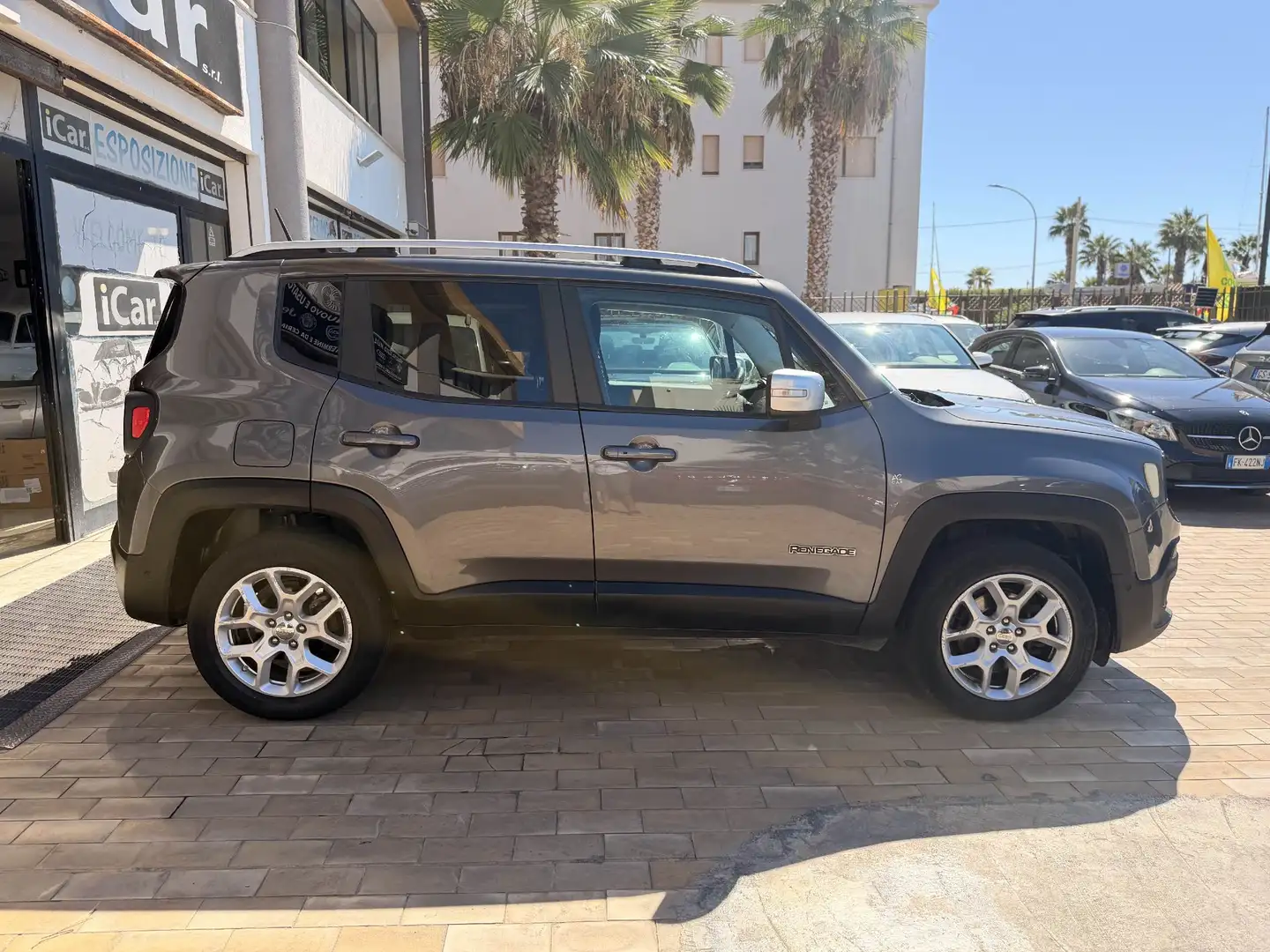 Jeep Renegade 2.0 mjt Limited 4wd 140cv auto - foto 5