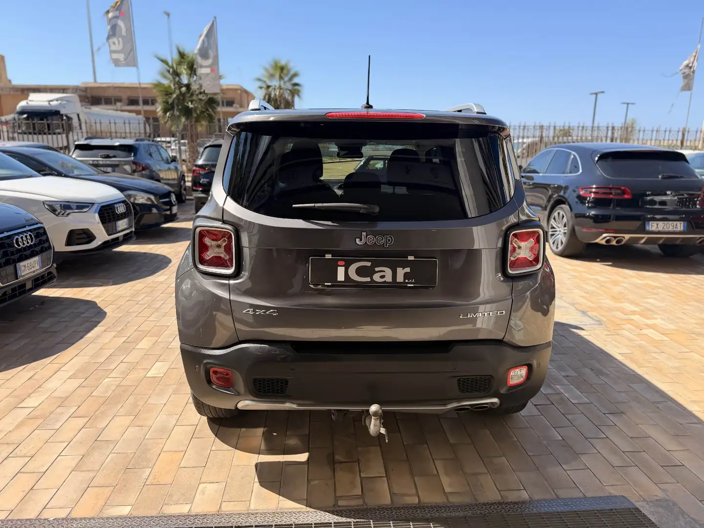 Jeep Renegade 2.0 mjt Limited 4wd 140cv auto - foto 3