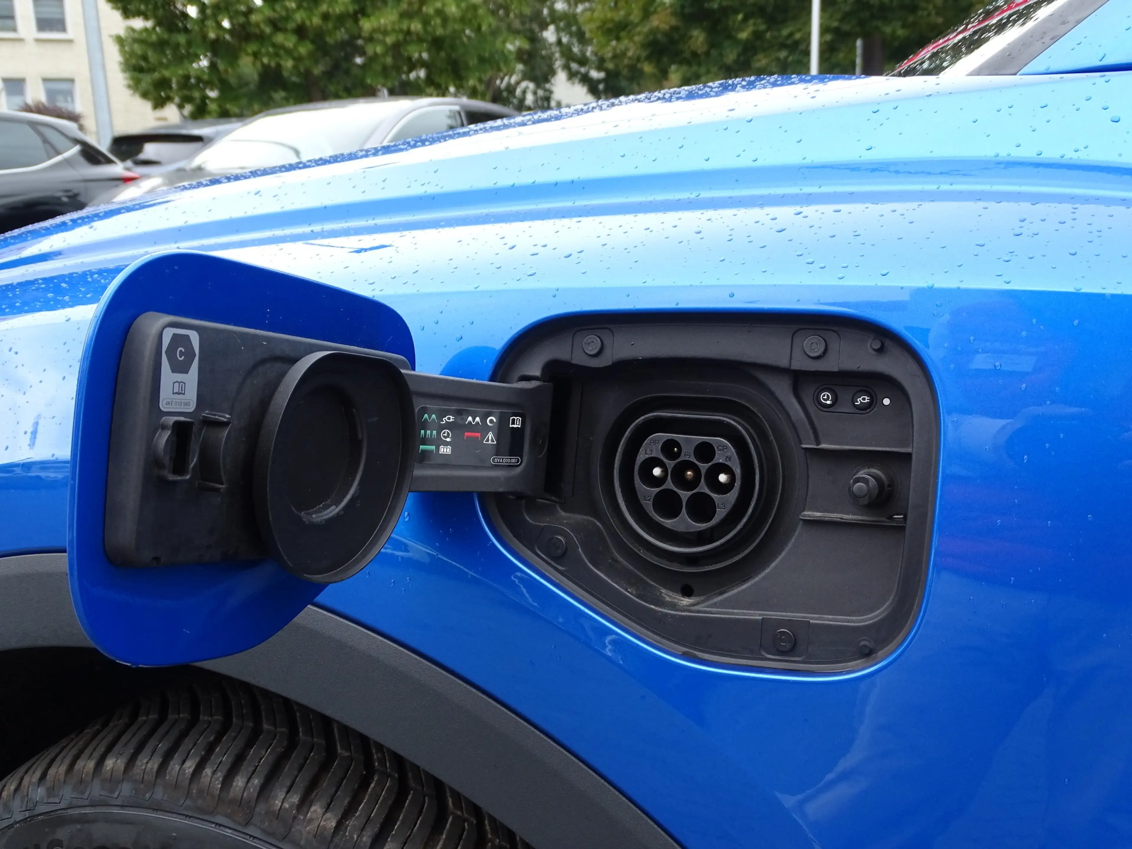 Audi Q3 45 1.4 TFSI e S-Line LED Navi ACC Keyless PDC — photo 13