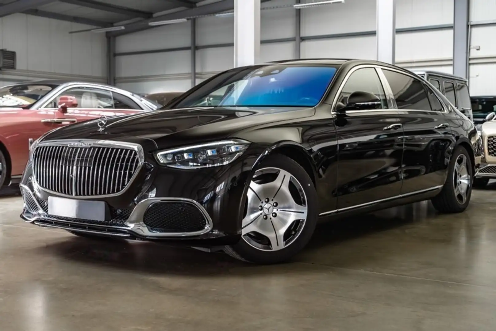 Mercedes-Benz S 580 Maybach 4MATIC Zwart - 2