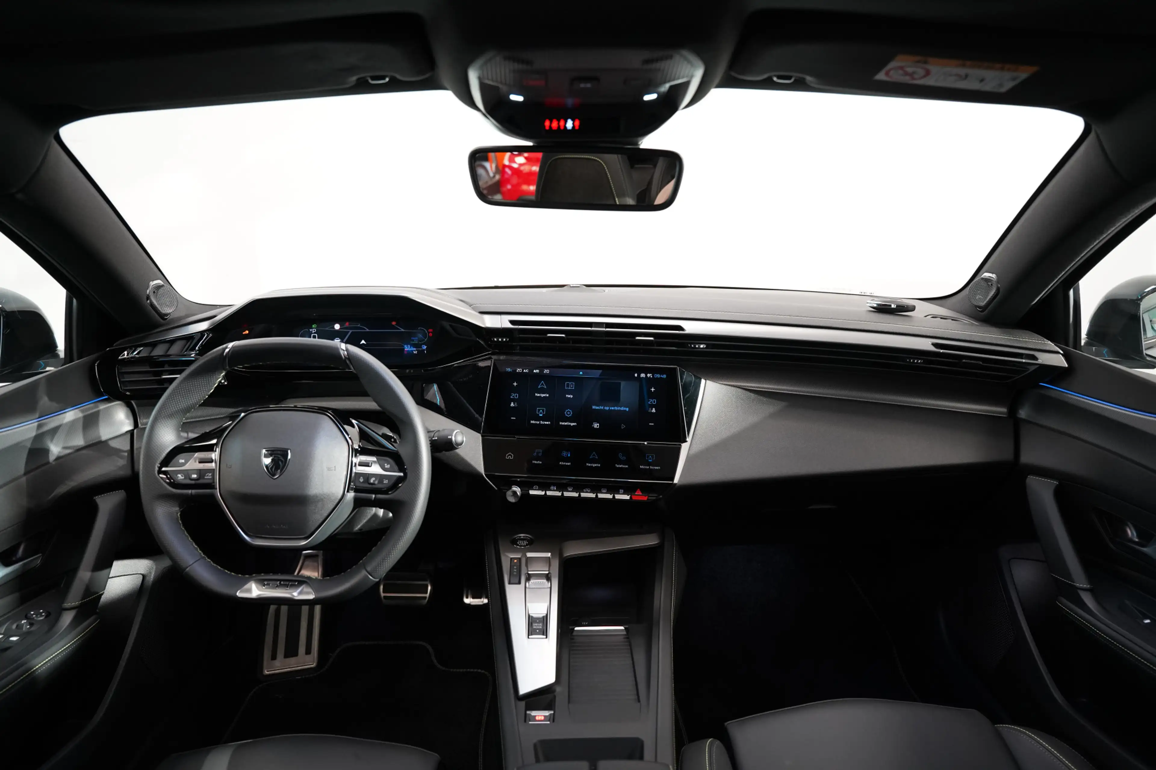 Peugeot 408 e-408 GT Avantage 58 kWh Full-led Panoramadak 19'l — photo 7
