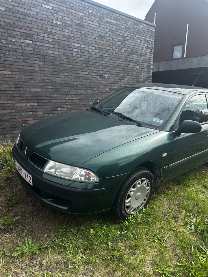 Mitsubishi Carisma