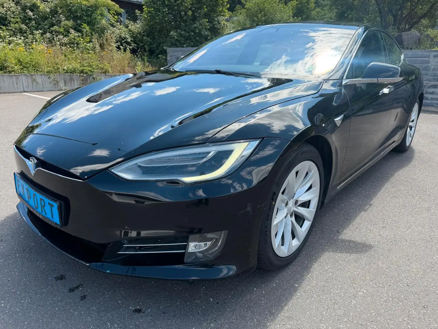 tesla model s