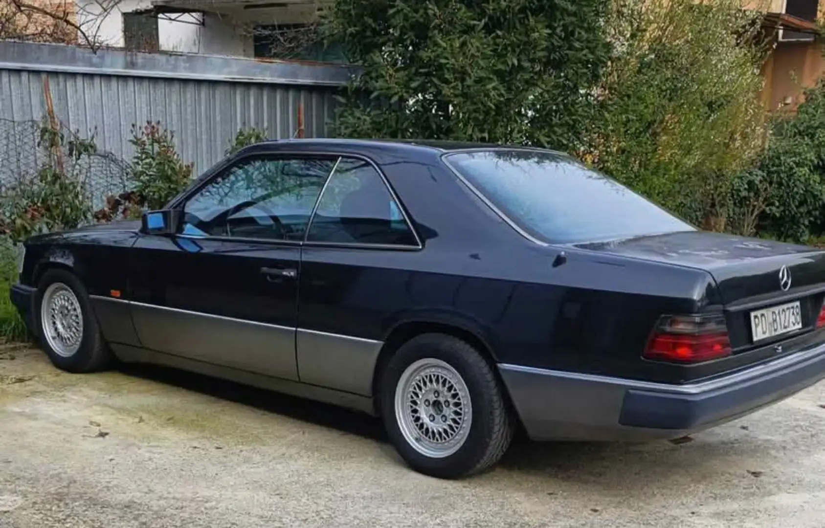 Mercedes-Benz CE 200 coupé - 1