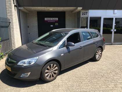 Opel Astra Sports Tourer 1.4 Turbo Anniversary Edition / LEES