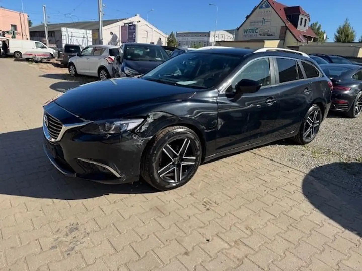 Mazda 6 2.2 d Kombi Exclusive-Line*Navi*PDC*2.Hand Schwarz - 1