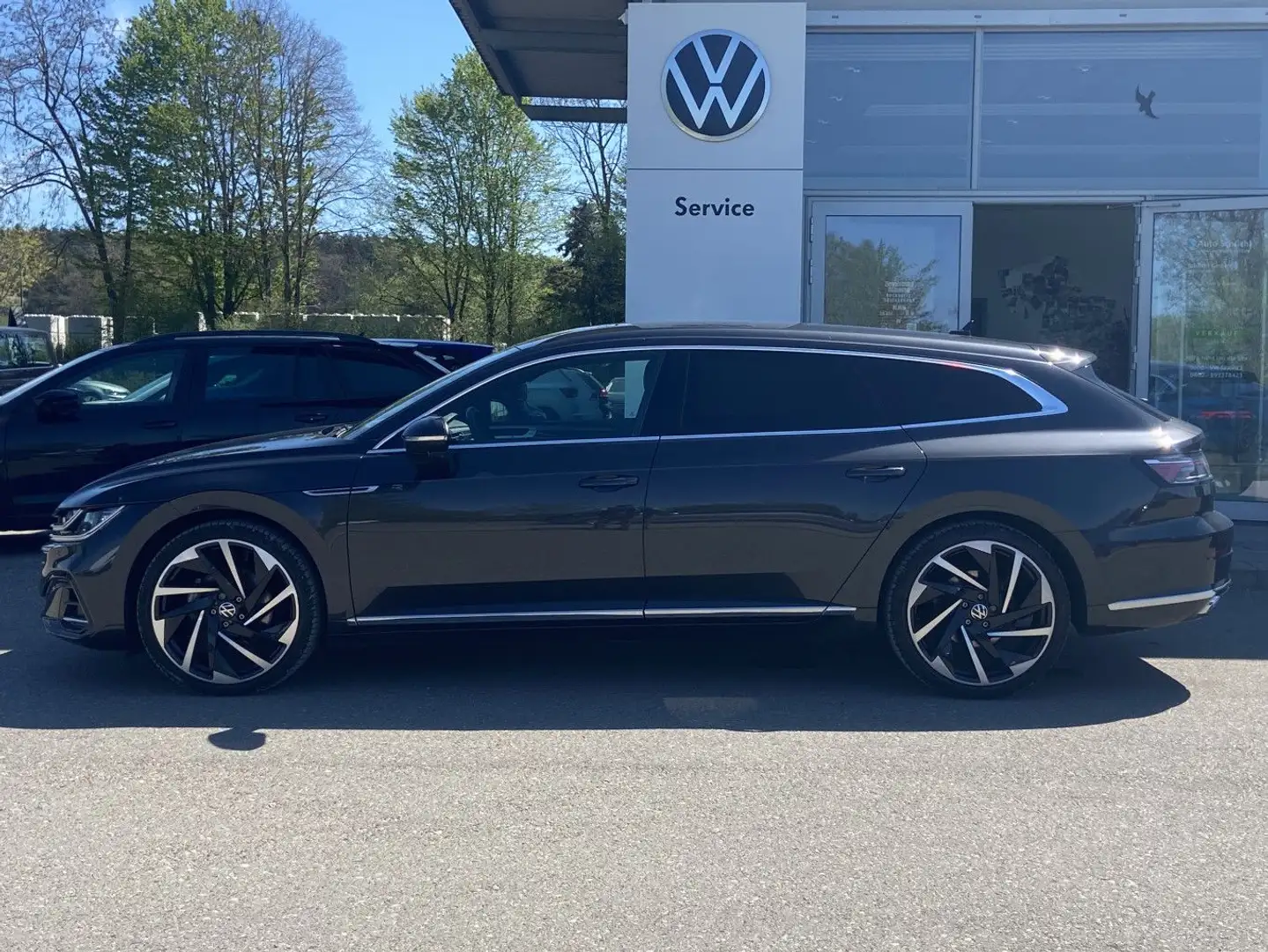 Volkswagen Arteon Shooting Brake 2.0 TDI DSG 4-MOTION R-Lin Grau - 2