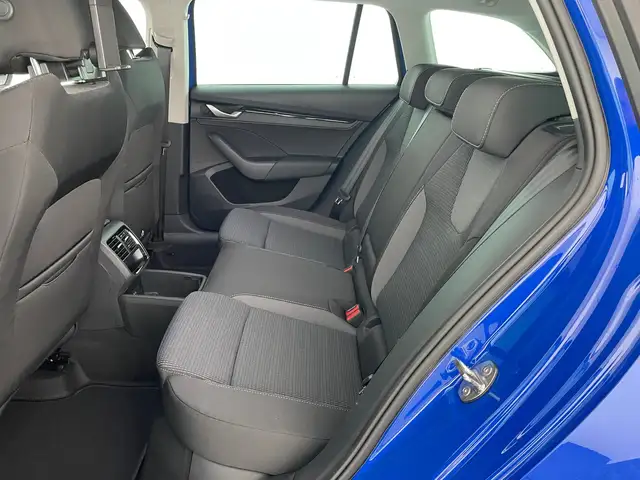Skoda Octavia view 11