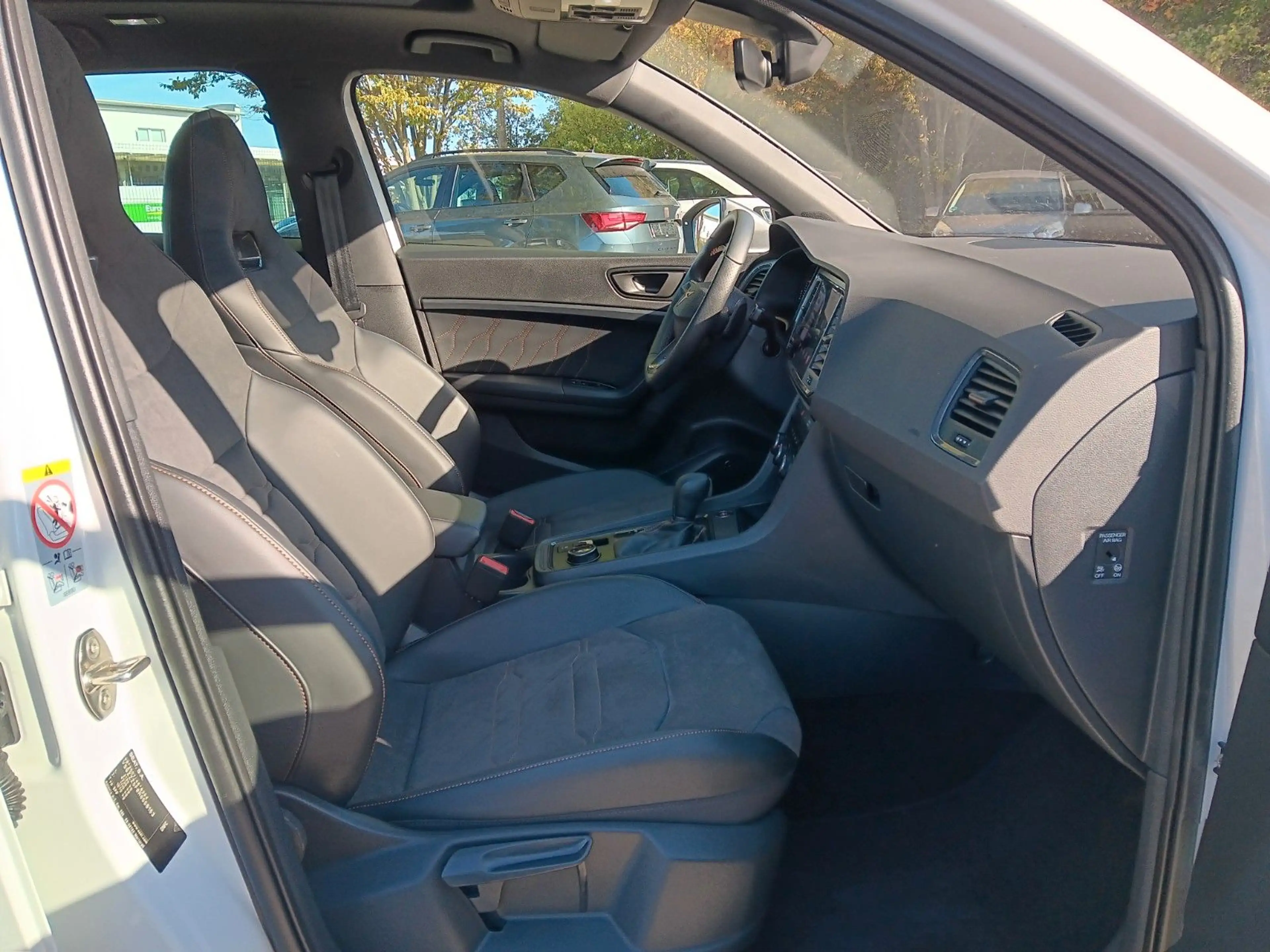 CUPRA Ateca VZ 4Drive Schiebedach AHZV LED Navi Klima — photo 4