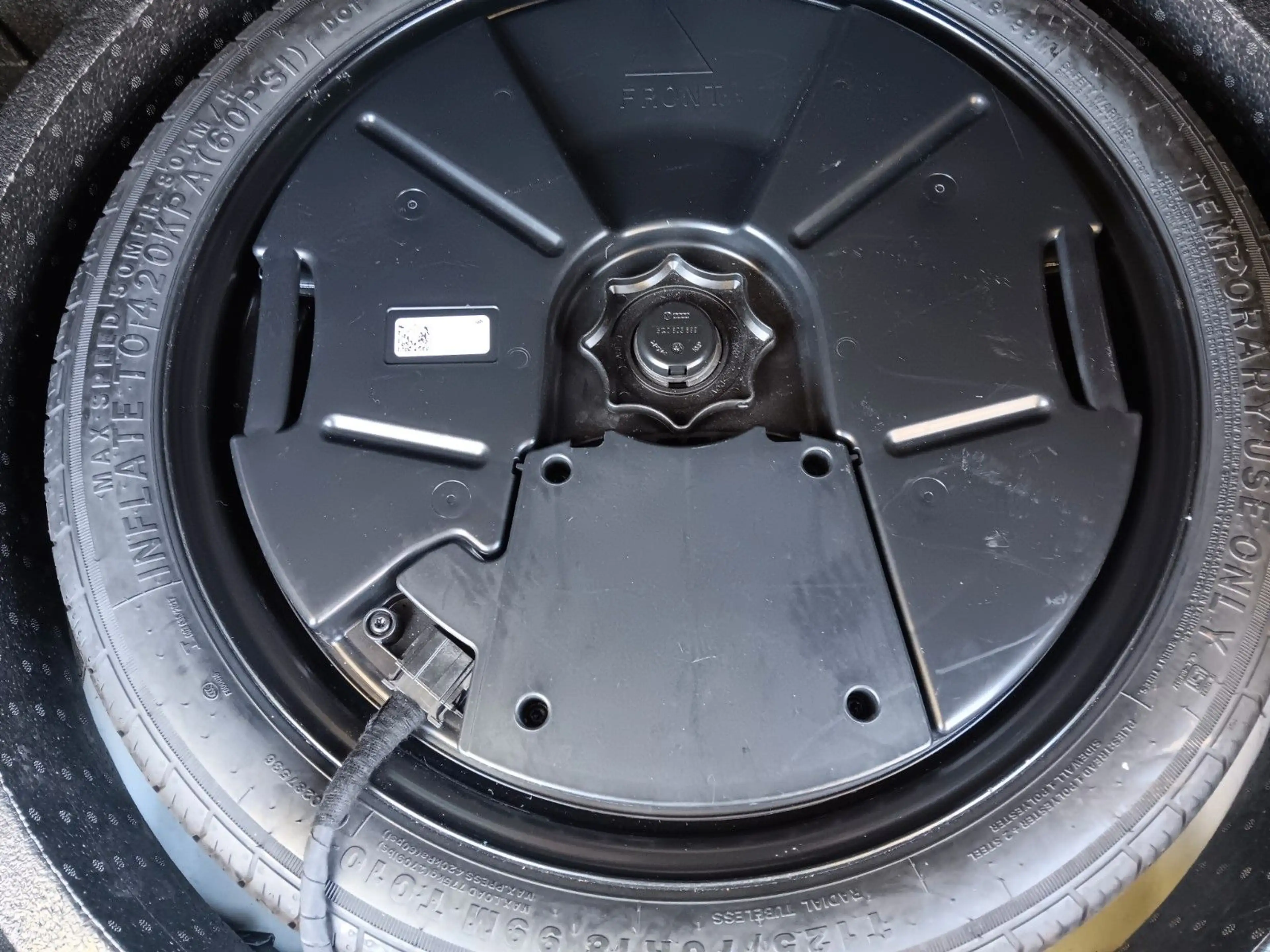 CUPRA Ateca VZ 4Drive Schiebedach AHZV LED Navi Klima — photo 7