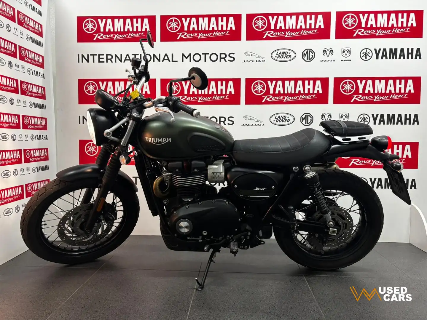 Triumph Street Scrambler 900 - 1