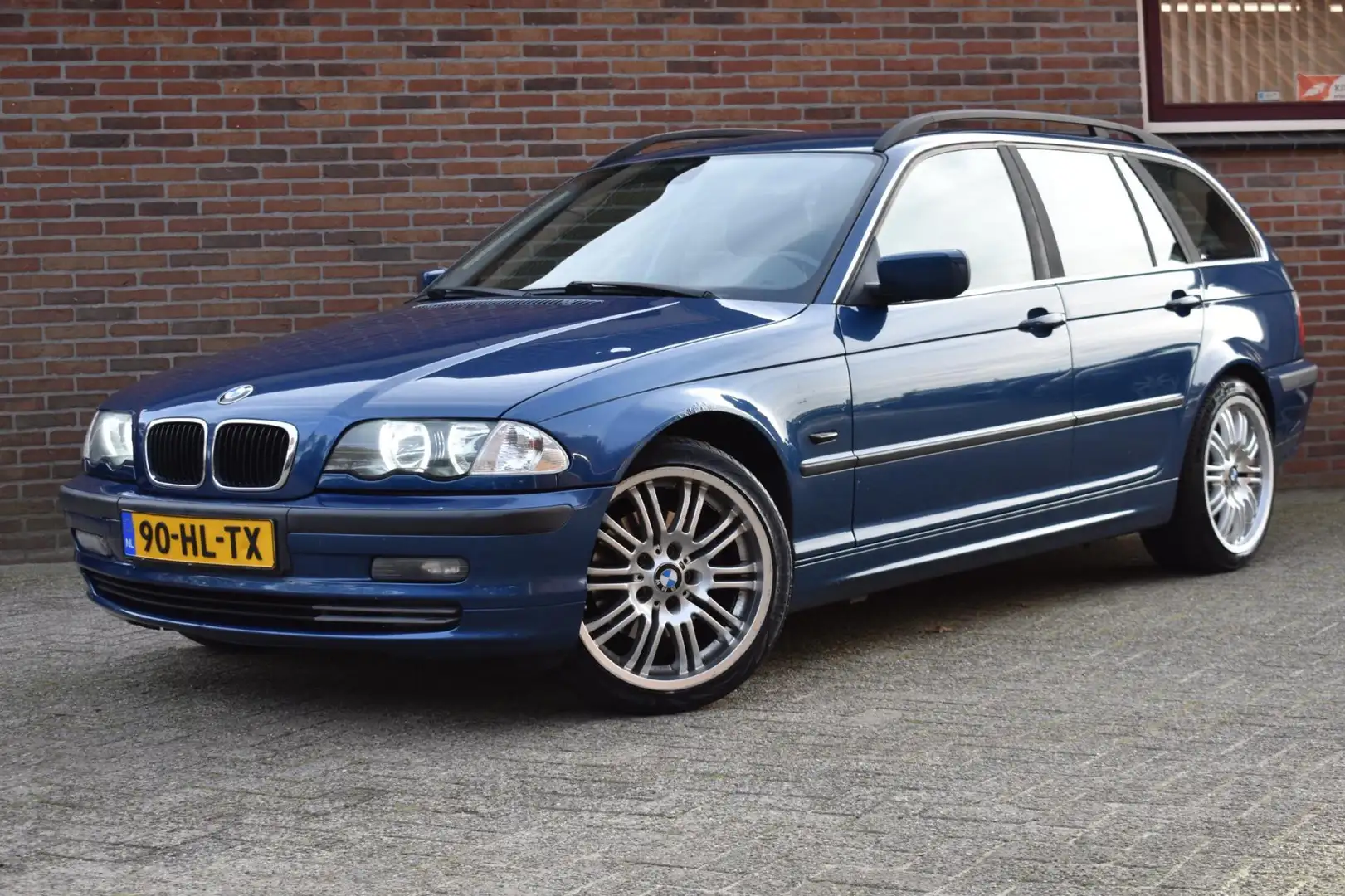 BMW 325 3-serie Touring 325i Executive '01 Leder Cruise Cl Blue - 1