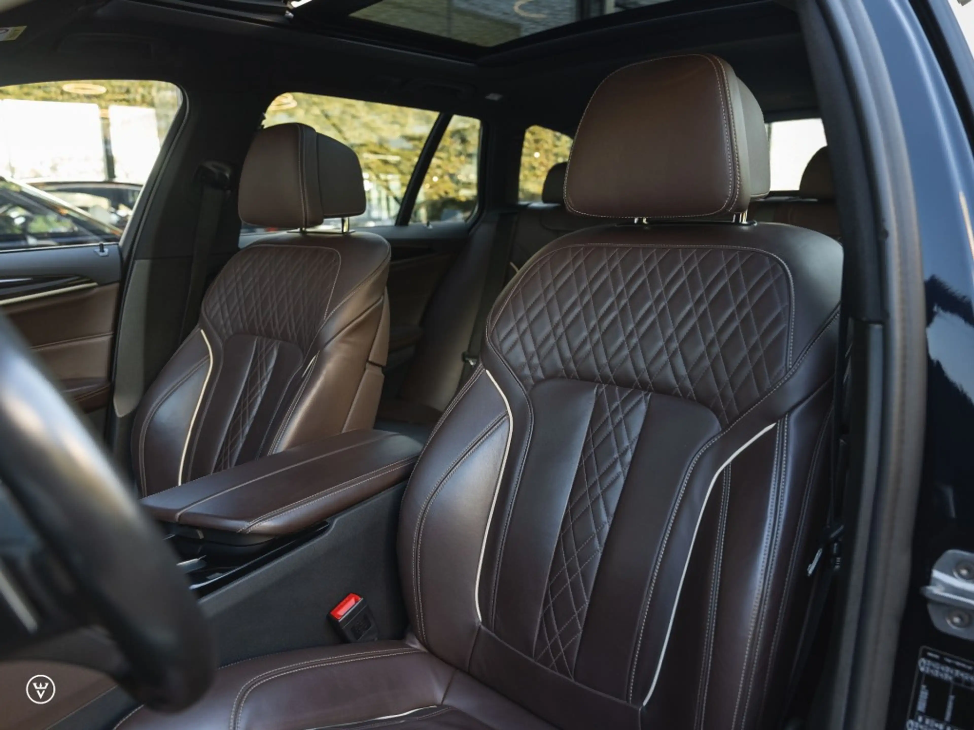BMW 540 540I EXECUTIVE — photo 9