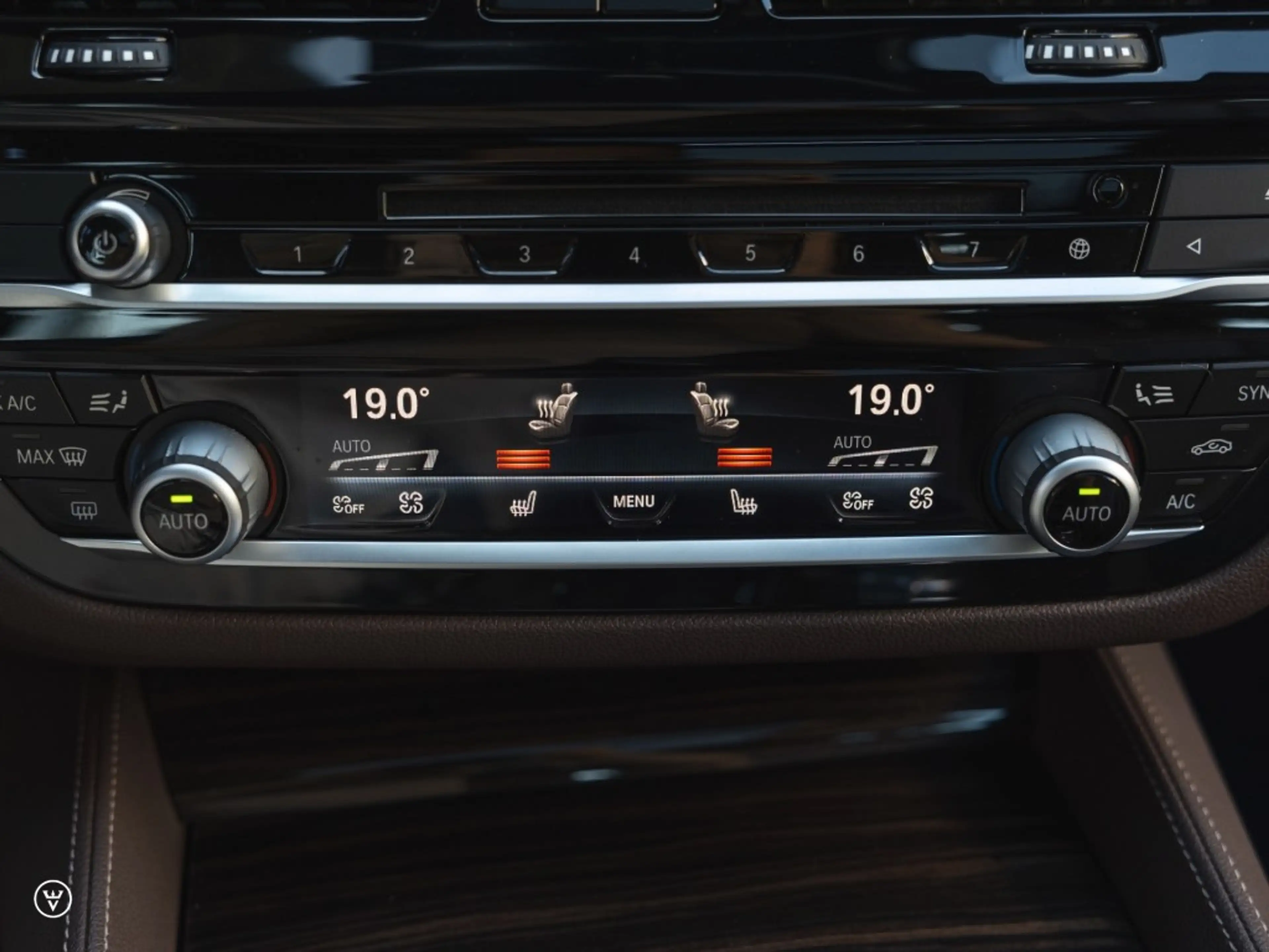 BMW 540 540I EXECUTIVE — photo 11