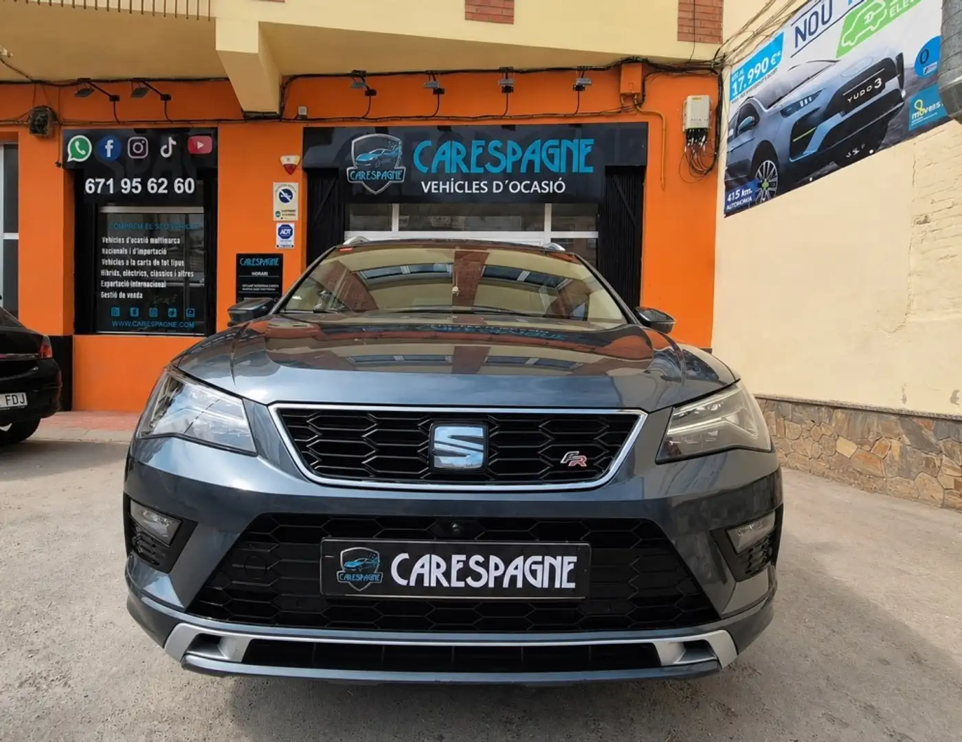 SEAT Ateca 1.4 EcoTSI S&S FR 4Drive DSG6 Gris - 2