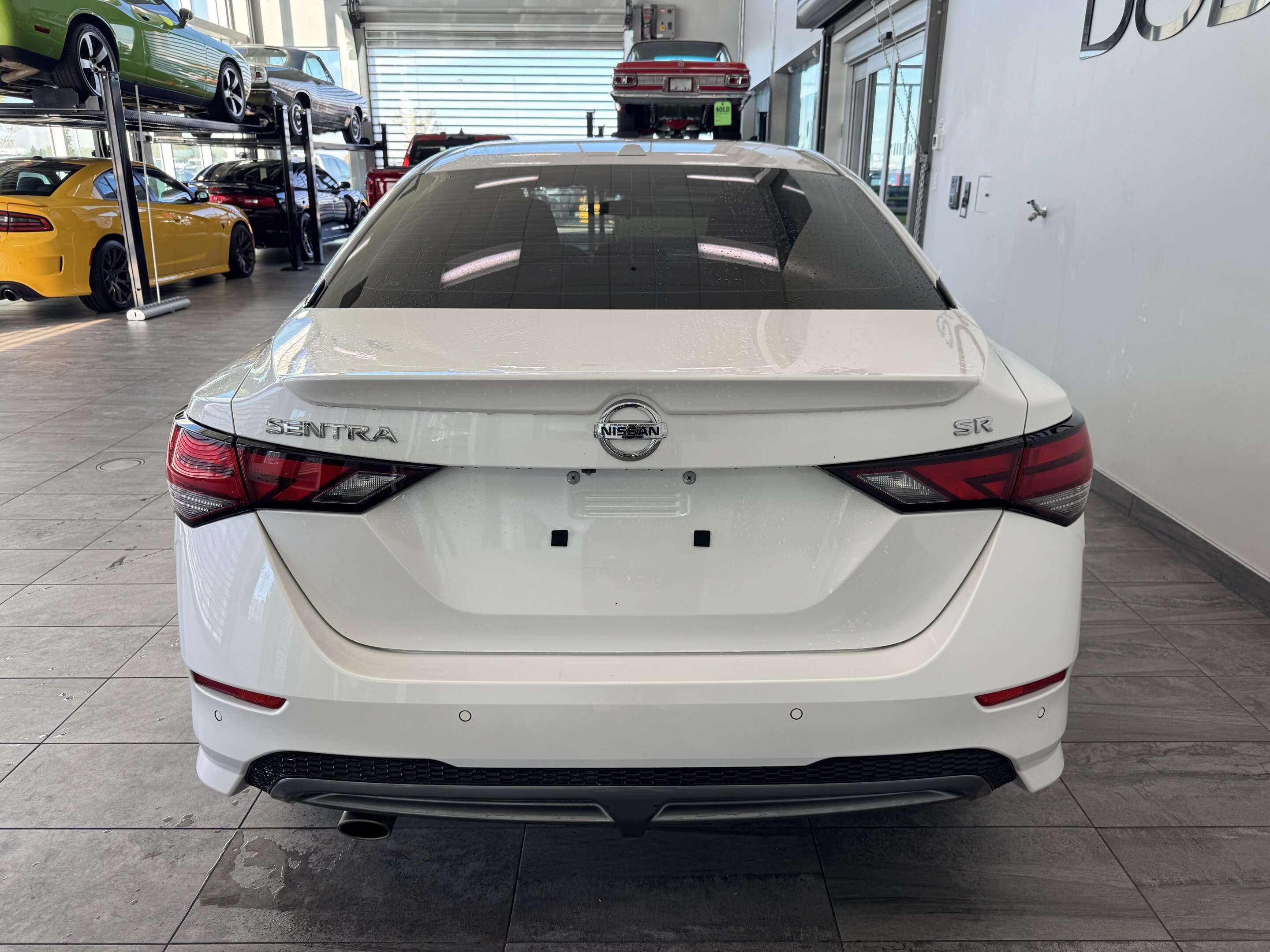 2022 Nissan Sentra SR| LANE DEPARTURE WARNING | BLIND-SPOT MONITOR | — снимка 1