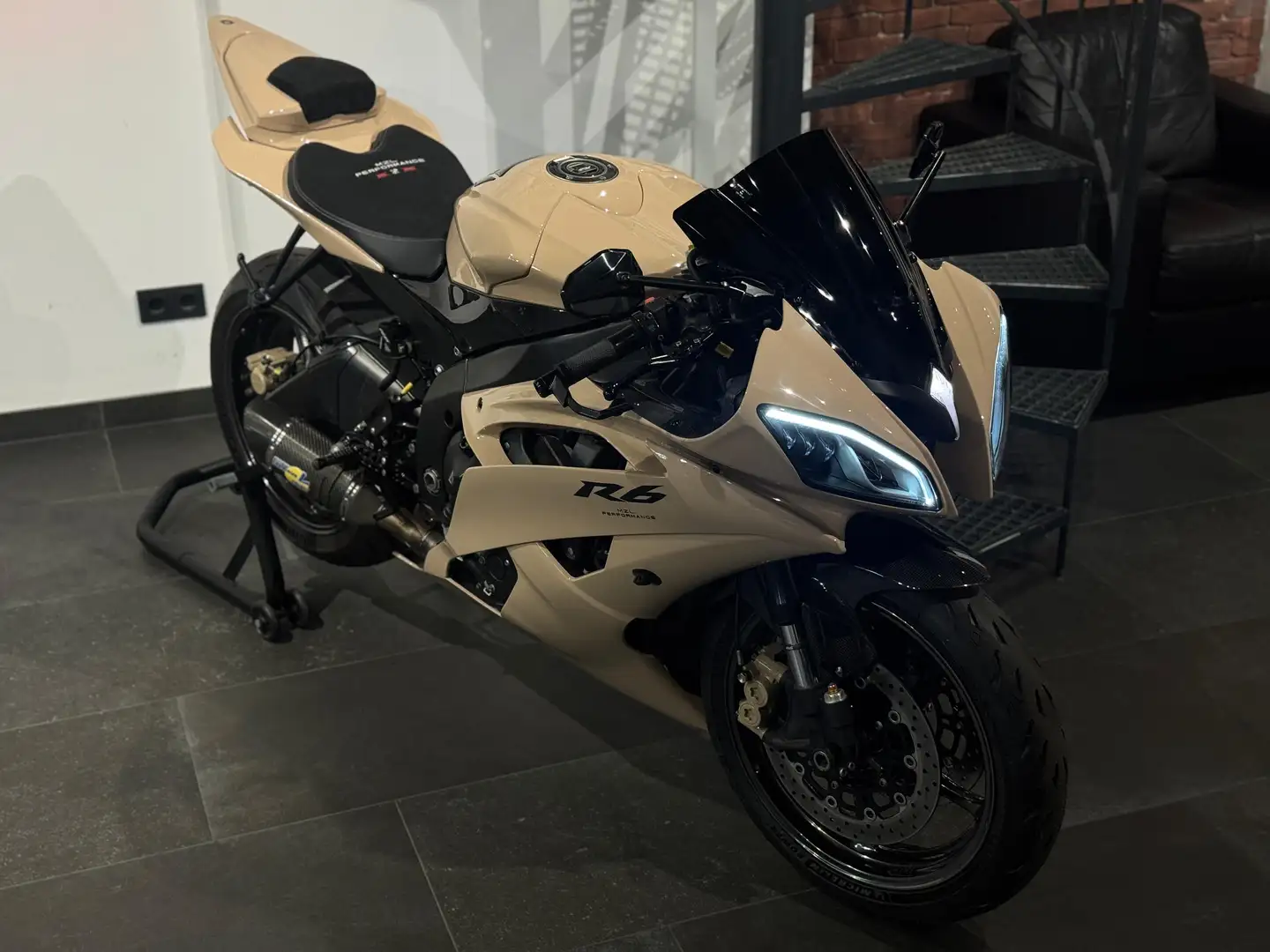 Yamaha YZF-R6 RJ15 | MZL PERFORMANCE CARBON EDITION! Beige - 2
