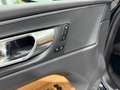 Volvo XC60 T8 Plus Bright Recharge Hybrid AWD / Pano / LED / Schwarz - thumbnail 25