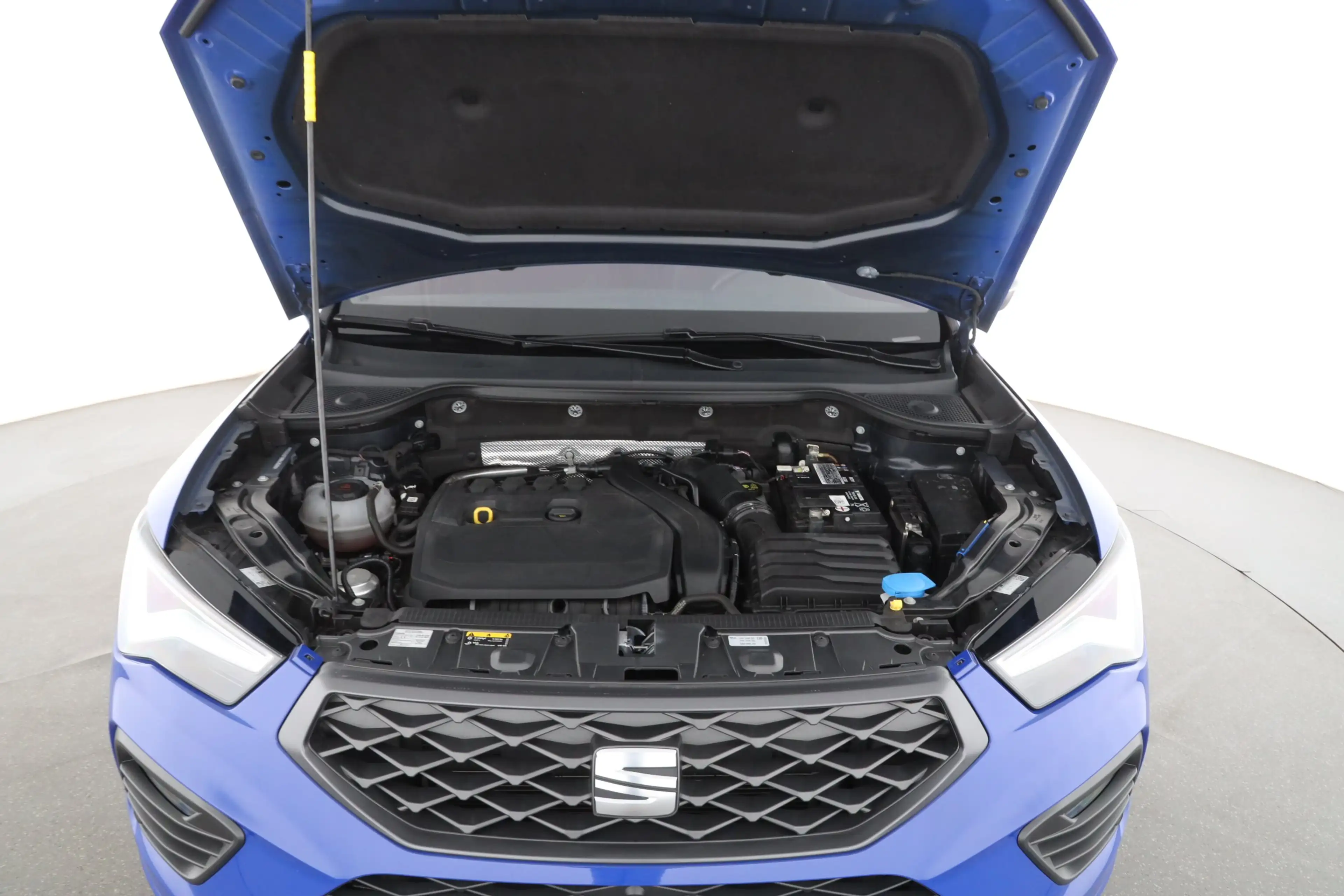 SEAT Ateca 1.5 TSI DSG FR | NAVI + | LED | AHK | PANO — photo 9