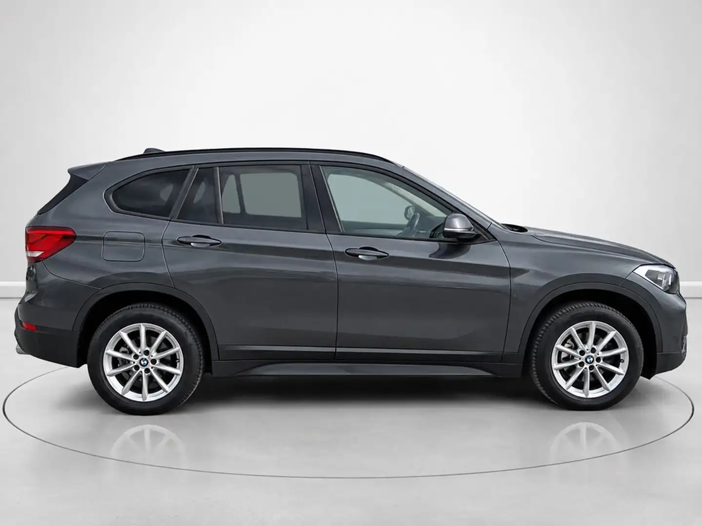 BMW X1 sDrive 18dA Gris - 2