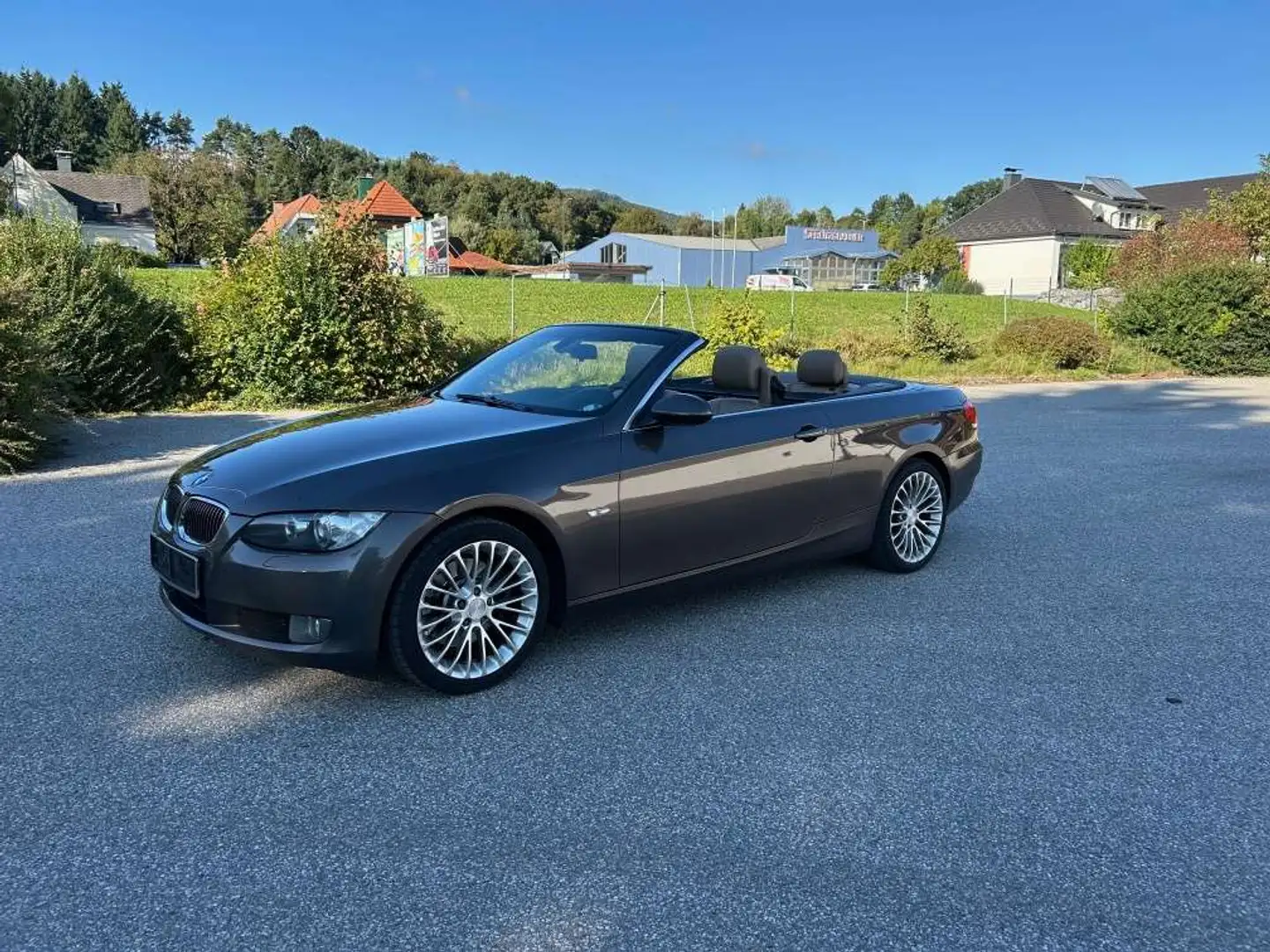 BMW 325 325d Cabrio Braun - 1