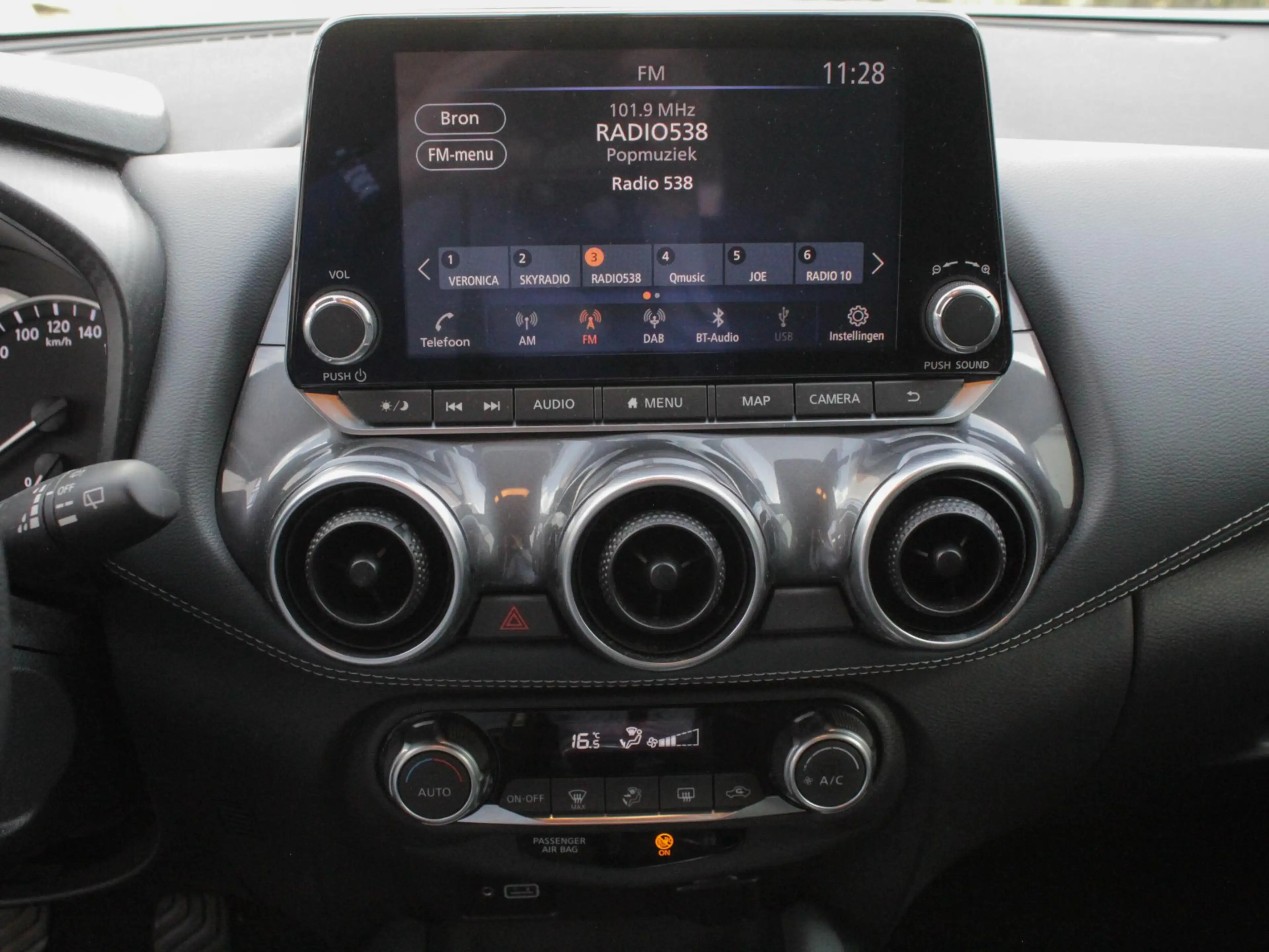 Nissan Juke 1.0 DIG-T N-Design | Navi | Cruise | Clima | Park — photo 6