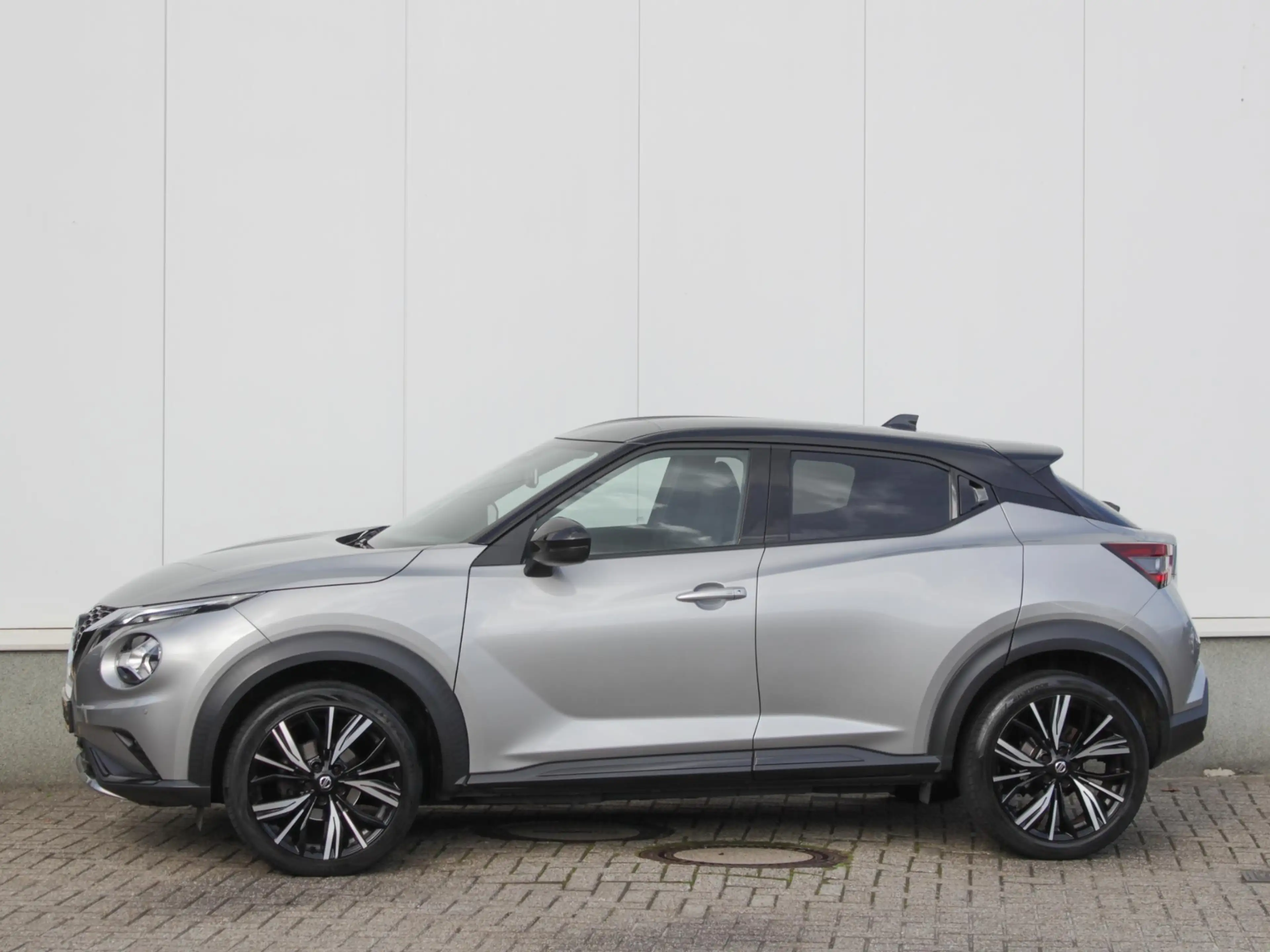 Nissan Juke 1.0 DIG-T N-Design | Navi | Cruise | Clima | Park — photo 2