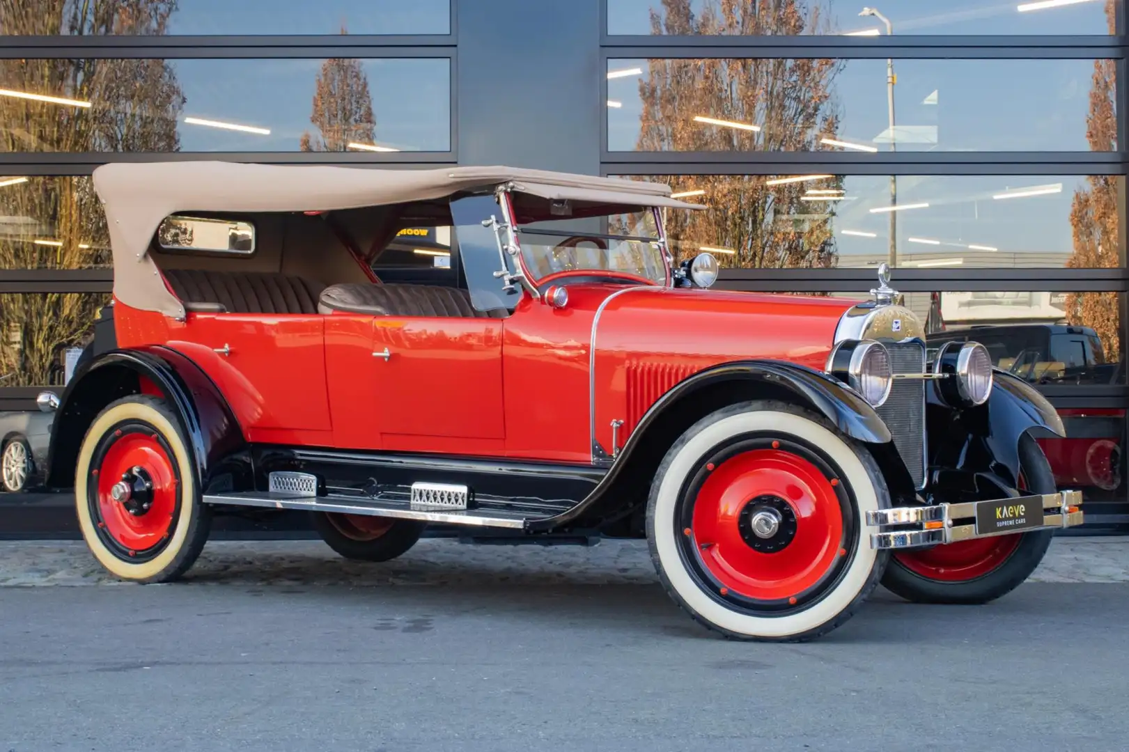 Buick 55 Phaeton Roşu - 1