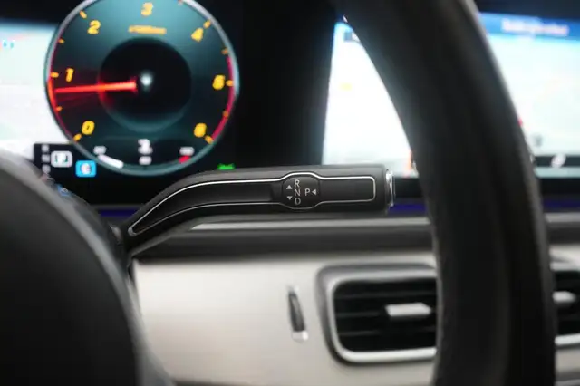 Mercedes-Benz Gle view 25