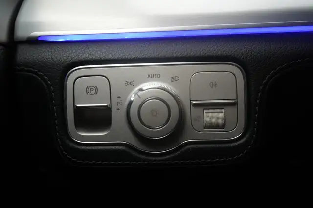Mercedes-Benz Gle view 28