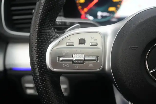 Mercedes-Benz Gle view 20