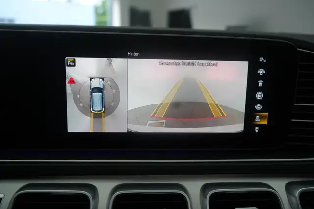 Mercedes-Benz Gle view 15