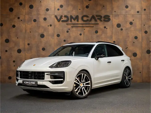 Porsche Cayenne main image