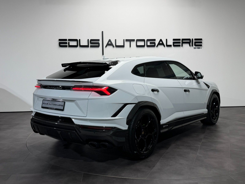 Lamborghini Urus Performante Carbon Akra Pano ADAS B&O — photo 8