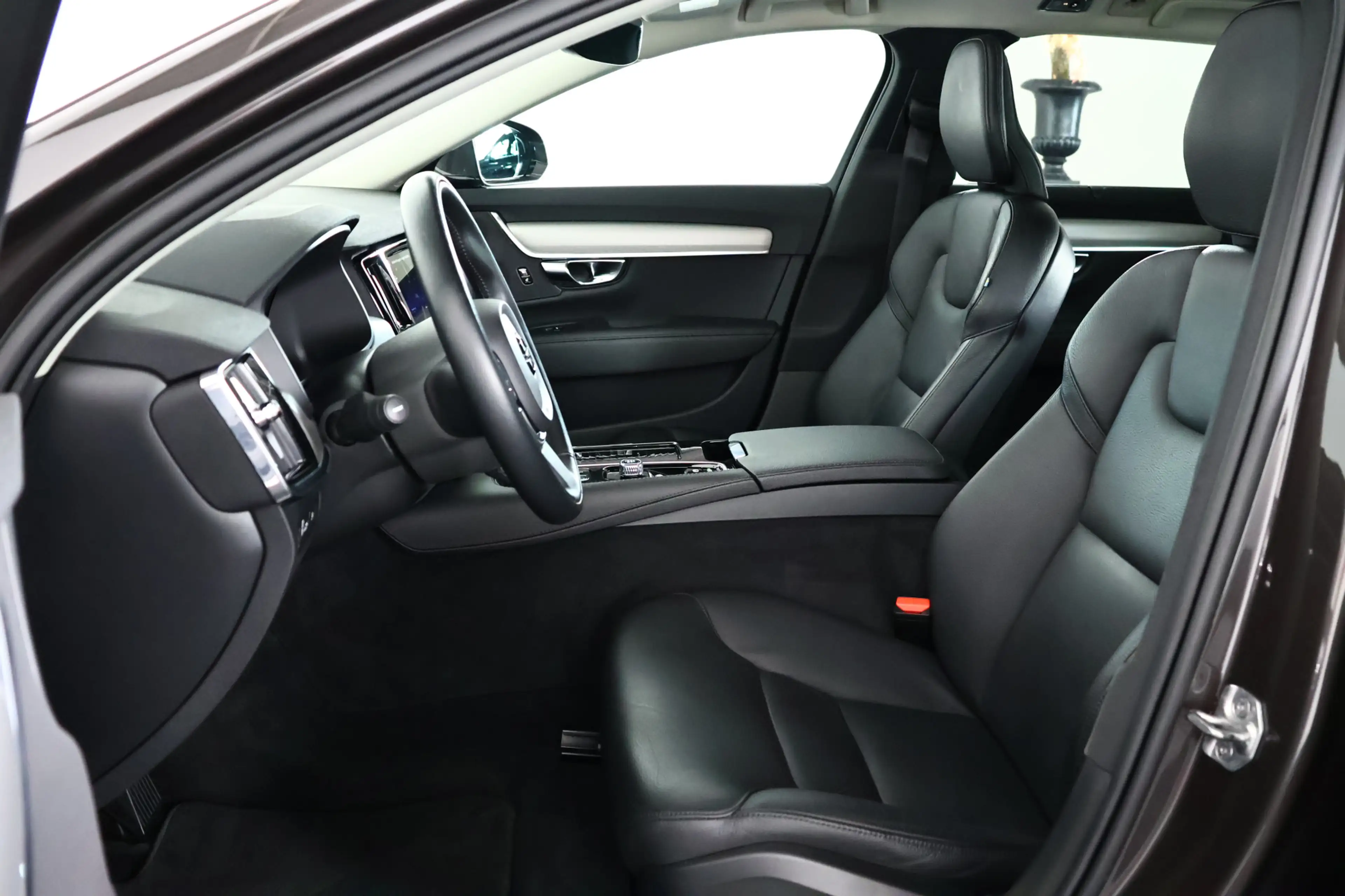 Volvo V90 2.0 T6 AWD Inscription / Opendak / Leder / Pilot a — photo 12