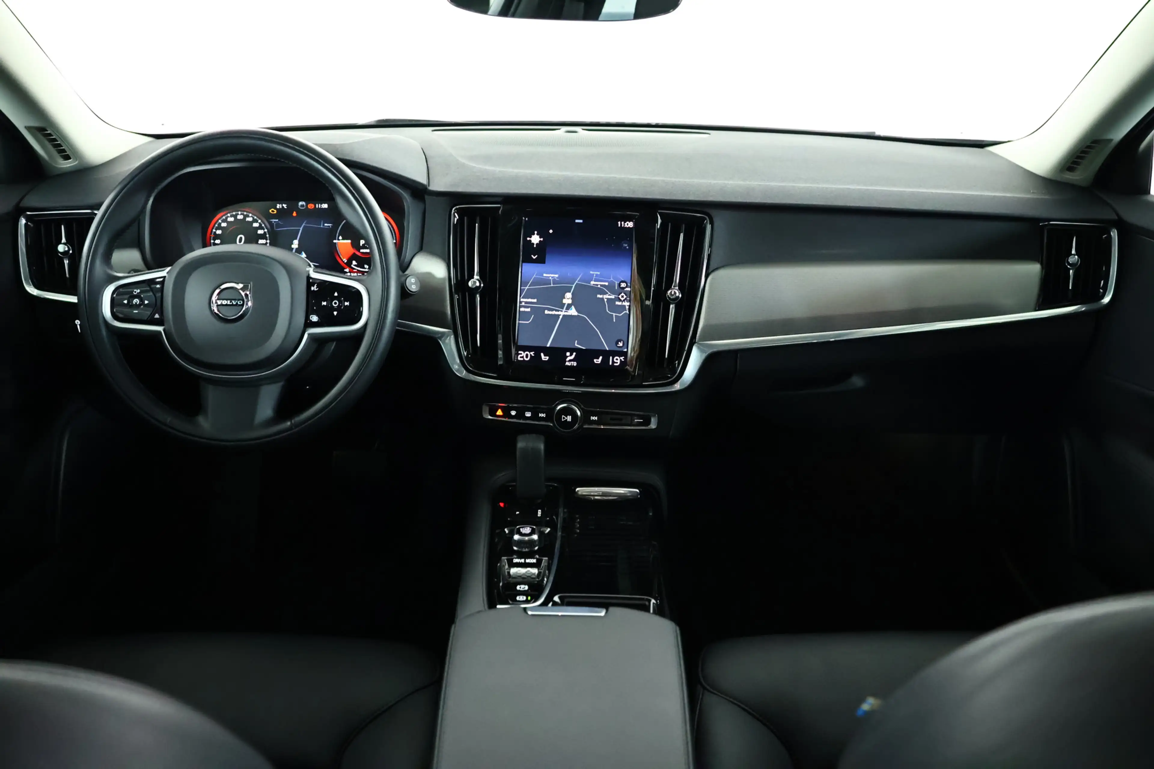 Volvo V90 2.0 T6 AWD Inscription / Opendak / Leder / Pilot a — photo 35