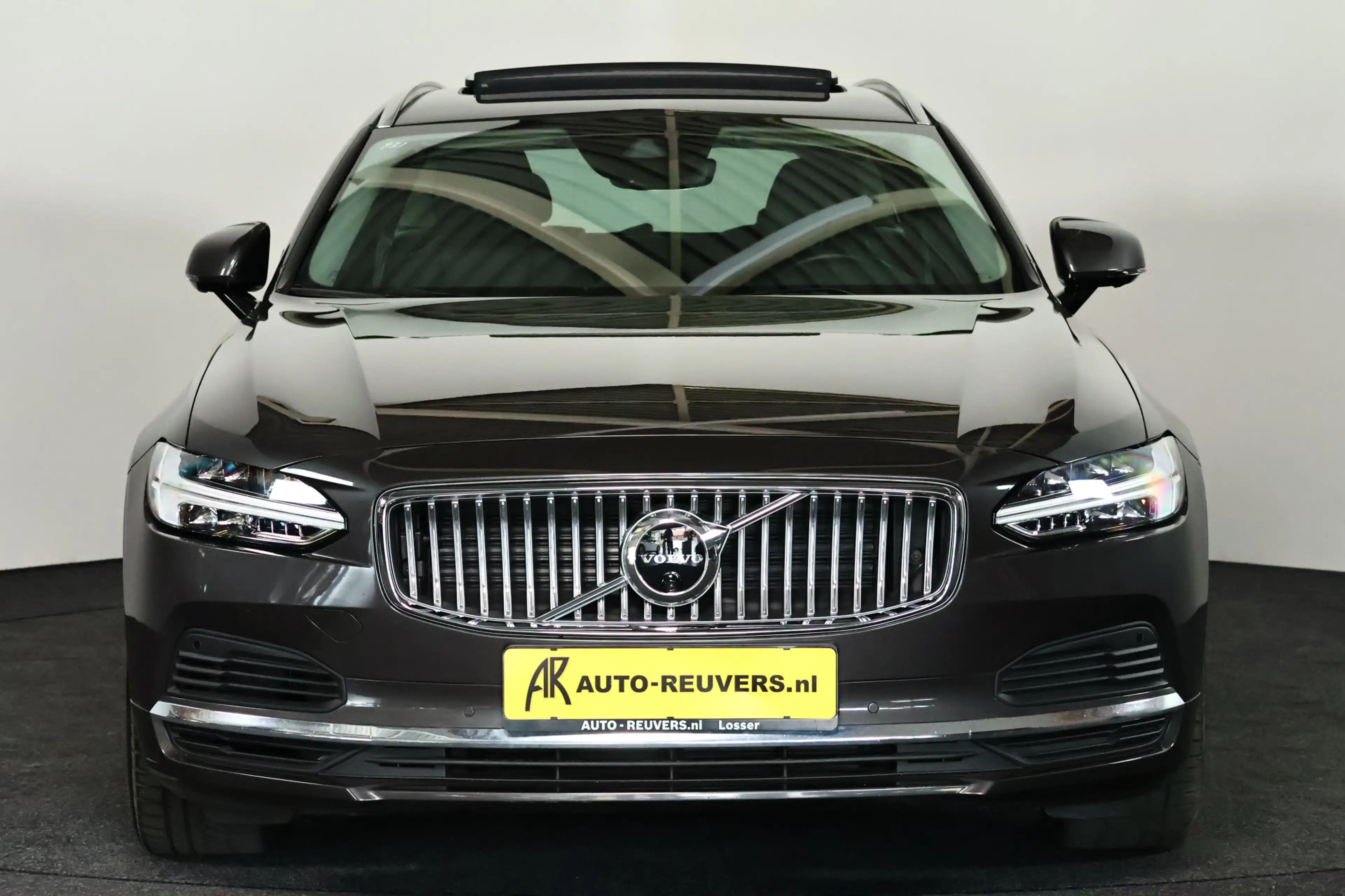 Volvo V90 2.0 T6 AWD Inscription / Opendak / Leder / Pilot a — photo 10